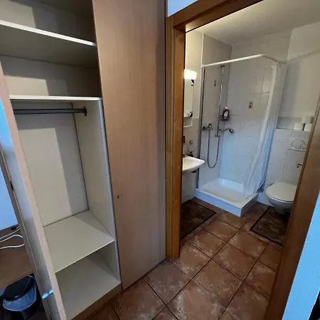 La Cigale Hotel Saxon