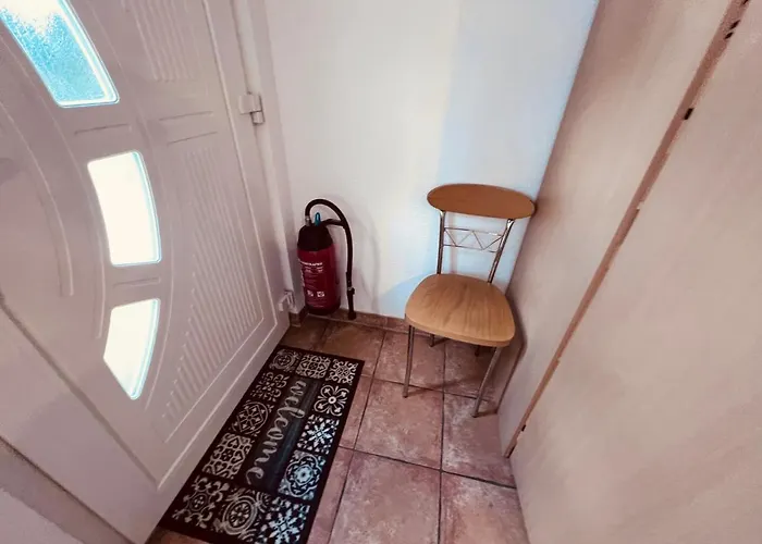 La Cigale Отель Саксон